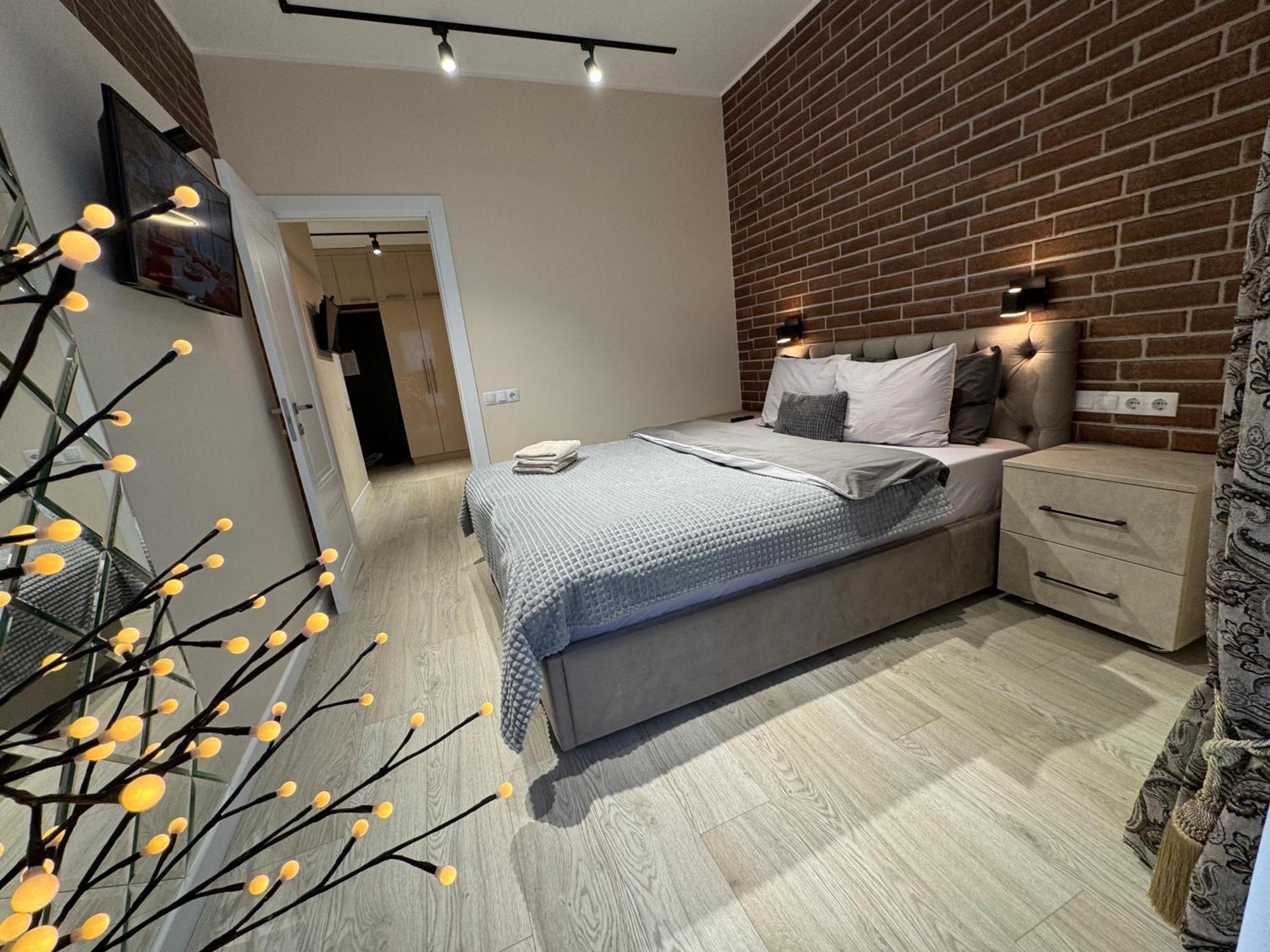 Business Lux Apartment Solomon City Chişinău Esterno foto