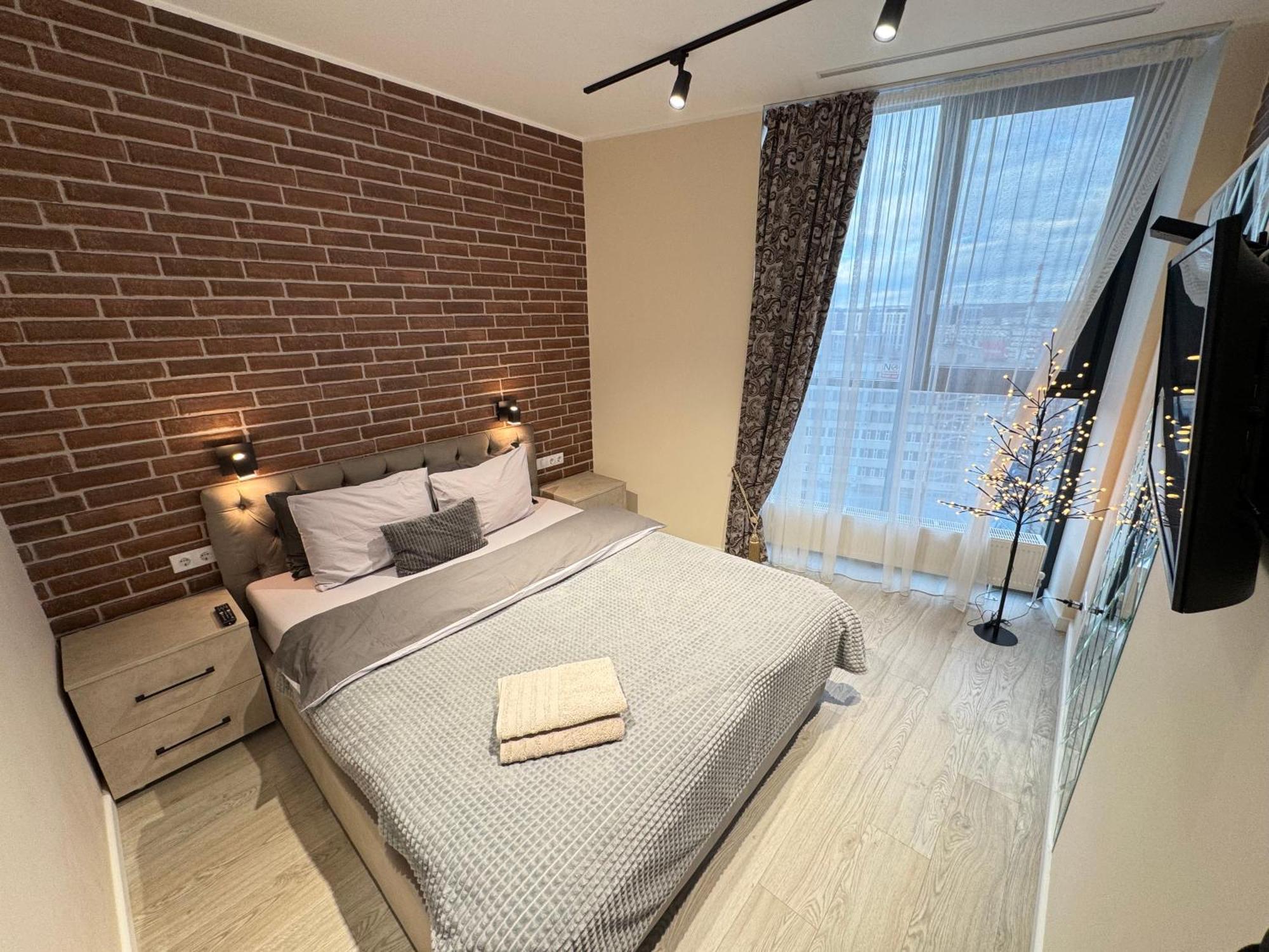 Business Lux Apartment Solomon City Chişinău Esterno foto